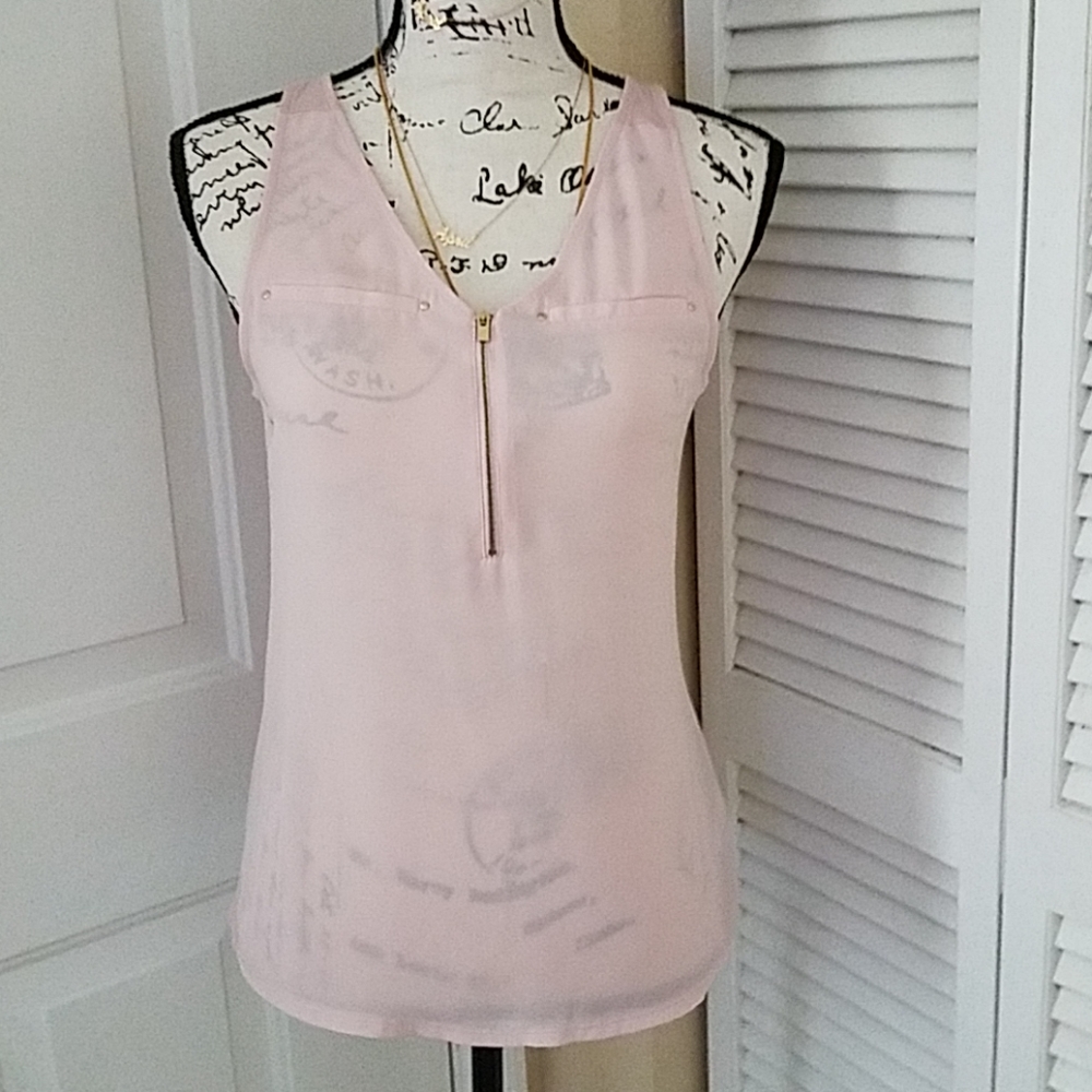 Express zip front tank, like new (Flawless)